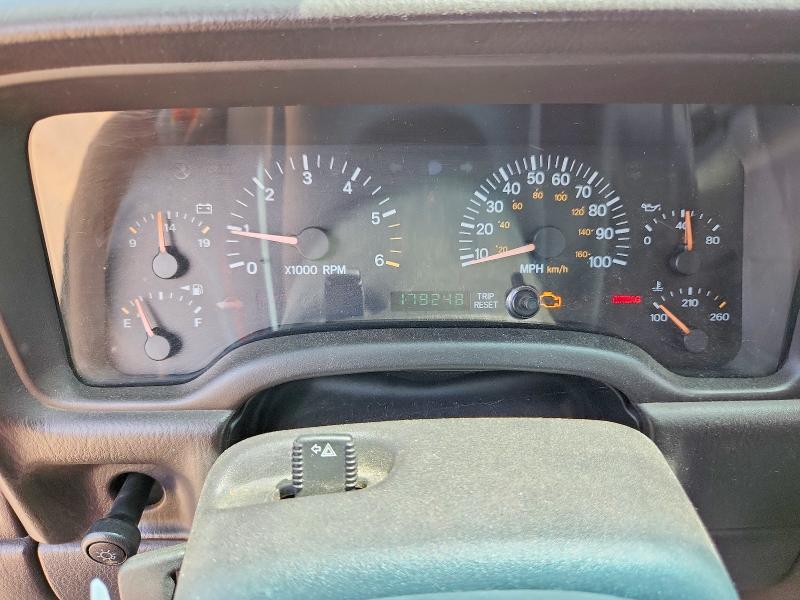 56986216 :رقم المزاد ، 1J4FF48S71L536184 vin ، 2001 Jeep Cherokee مزاد بيع