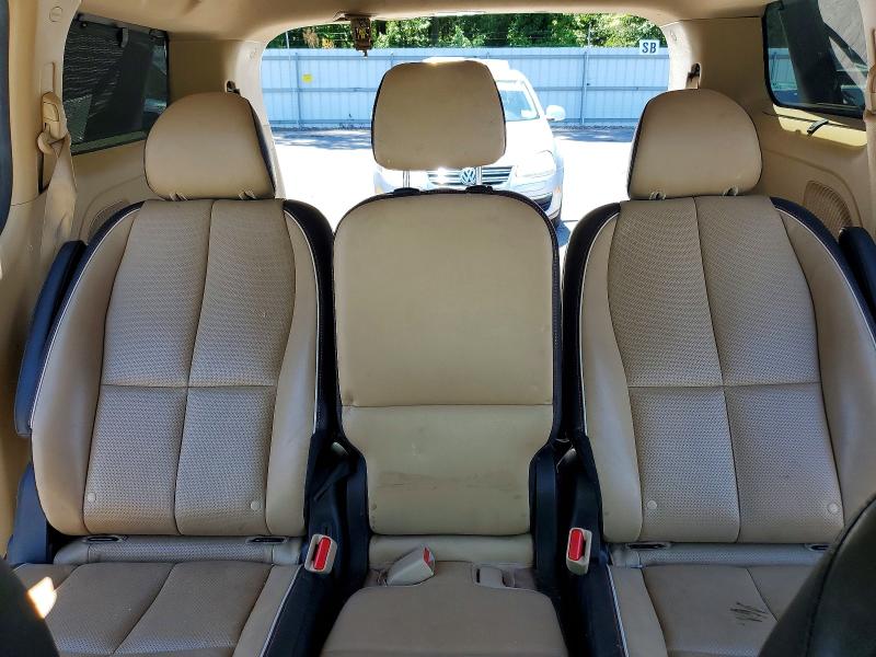 58615736 :رقم المزاد ، KNDME5C10H6282640 vin ، 2017 Kia Sedona مزاد بيع