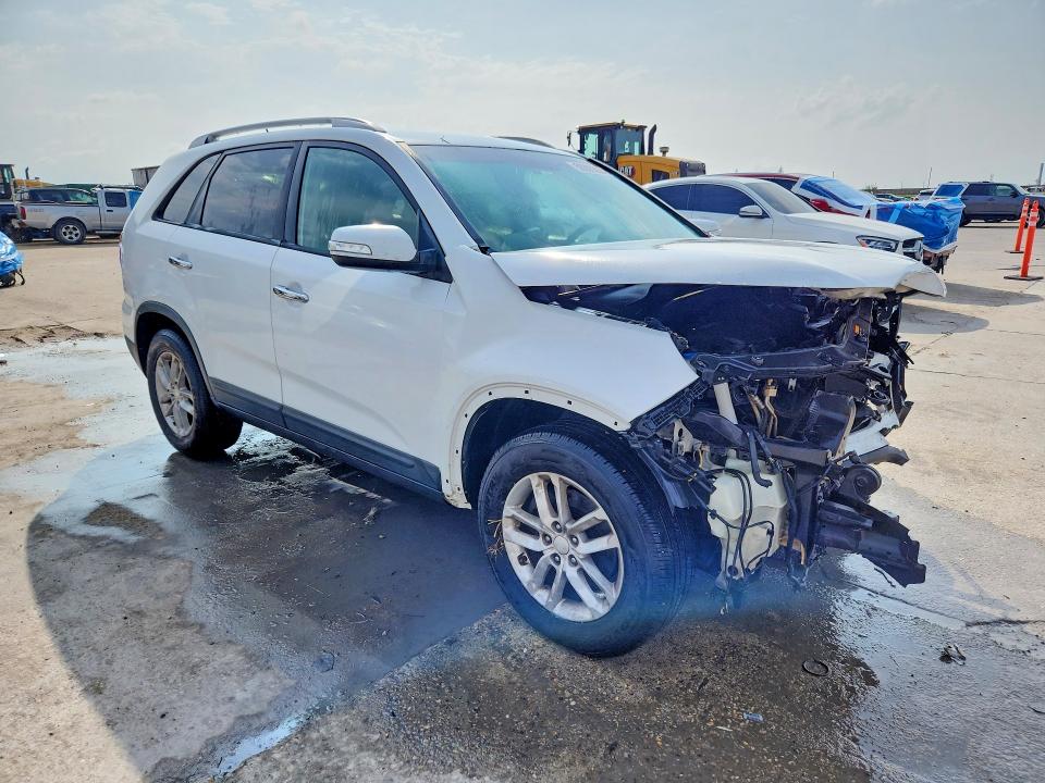 2015 Kia Sorento მანქანა იყიდება აუქციონზე, vin: 5XYKT3A63FG571117, აუქციონის ნომერი: 58606836