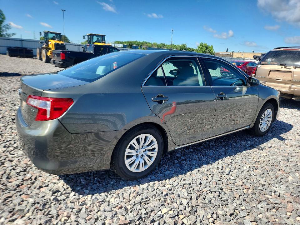 2014 Toyota Camry მანქანა იყიდება აუქციონზე, vin: 4T1BF1FK3EU863053, აუქციონის ნომერი: 56835186