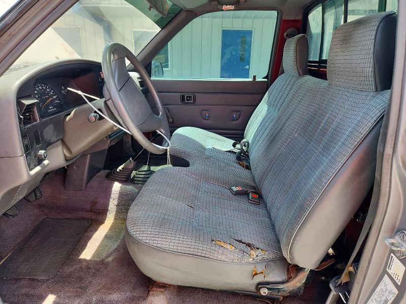 56283566 :رقم المزاد ، JT4RN01P7L7033125 vin ، 1990 Toyota Pickup مزاد بيع