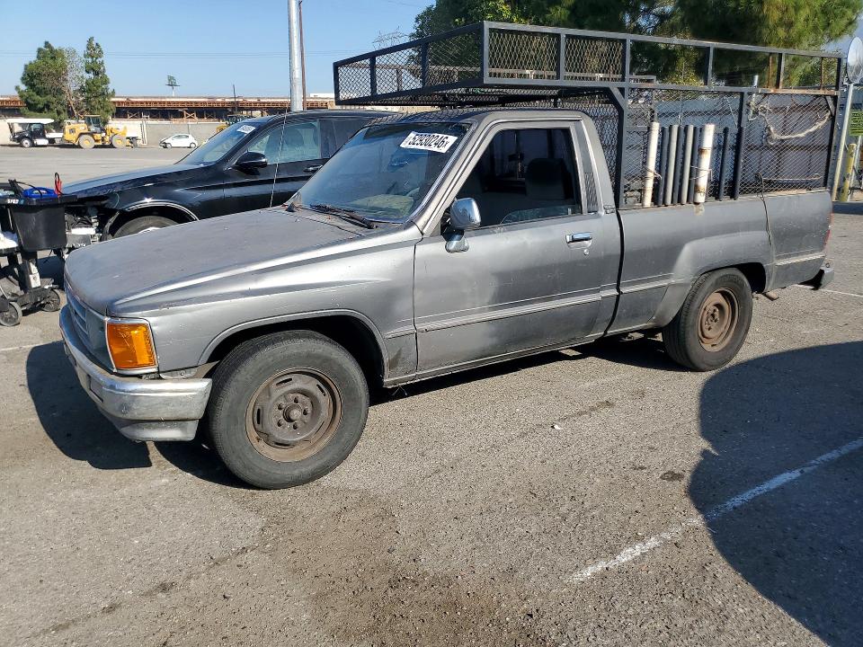 1988 Toyota Pickup მანქანა იყიდება აუქციონზე, vin: JT4RN50A2J5163901, აუქციონის ნომერი: 52930246