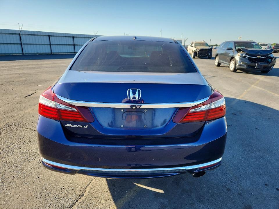 58130826 :رقم المزاد ، 1HGCR2F73GA184200 vin ، 2016 Honda Accord مزاد بيع