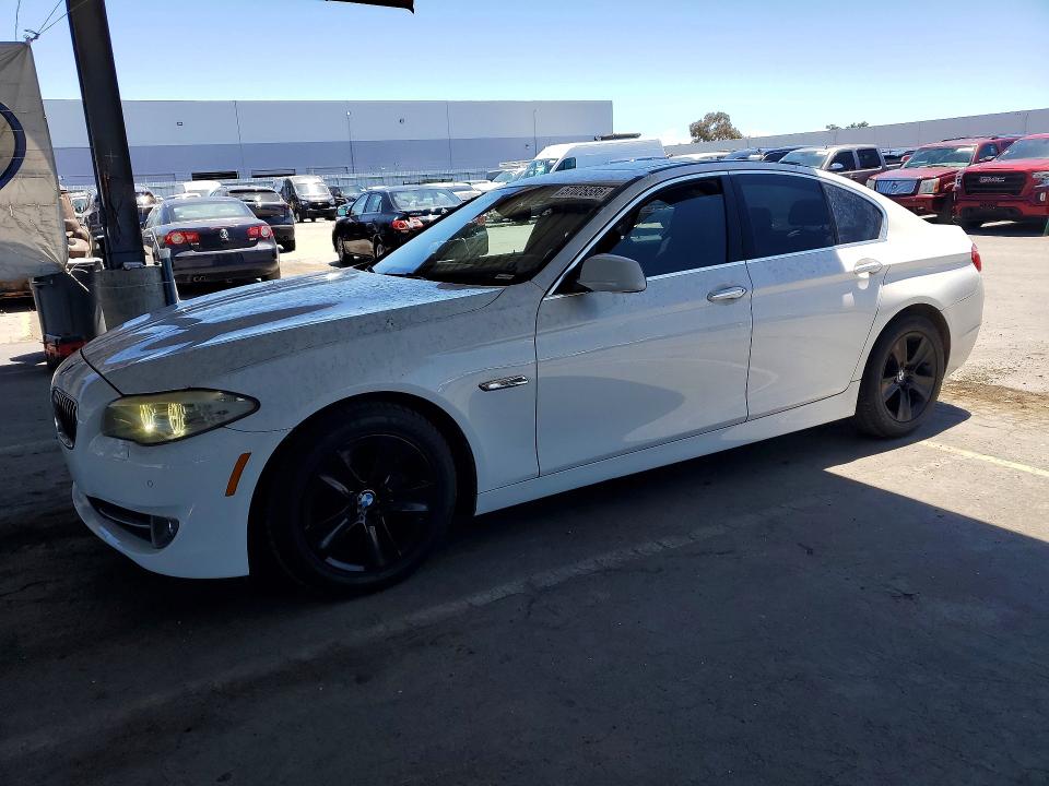 Продажа на аукционе авто 2013 Bmw 528, vin: WBAXG5C52DD230181, номер лота: 57025586