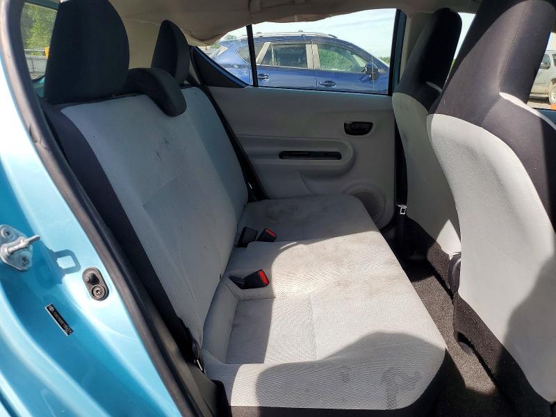 57968166 :رقم المزاد ، JTDKDTB30E1084375 vin ، 2014 Toyota Prius C مزاد بيع