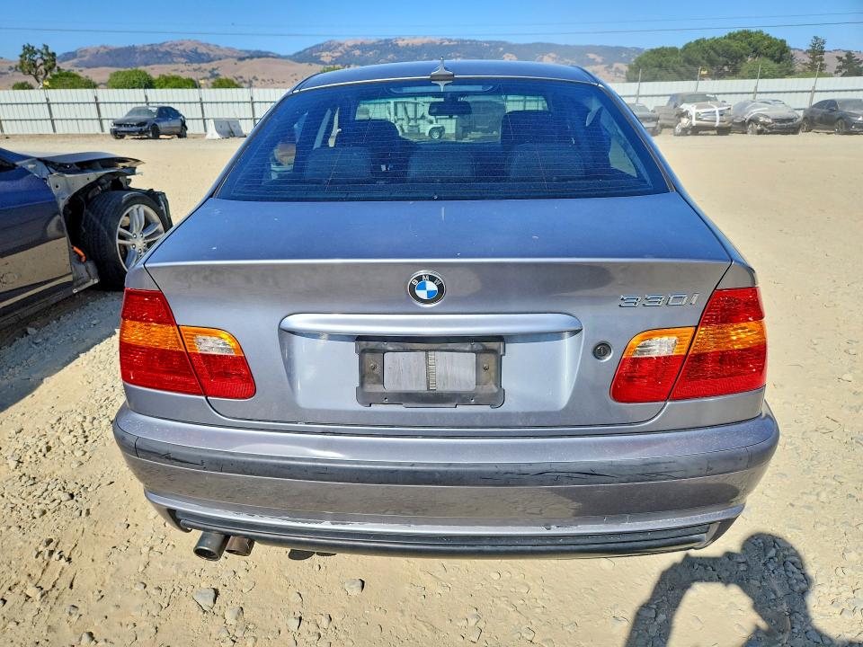 2004 Bmw 330 მანქანა იყიდება აუქციონზე, vin: WBAEV53404KM38141, აუქციონის ნომერი: 57931356