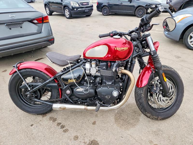 57903696 :رقم المزاد ، SMTD53HL0NTAW7274 vin ، 2022 Triumph Motorcycle Bonneville مزاد بيع