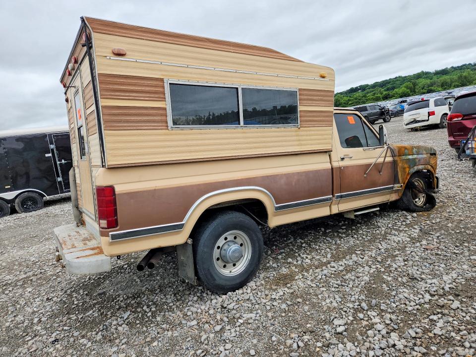 58011486 :رقم المزاد ، 1FTHF25L9FKA94554 vin ، 1985 Ford F250 مزاد بيع