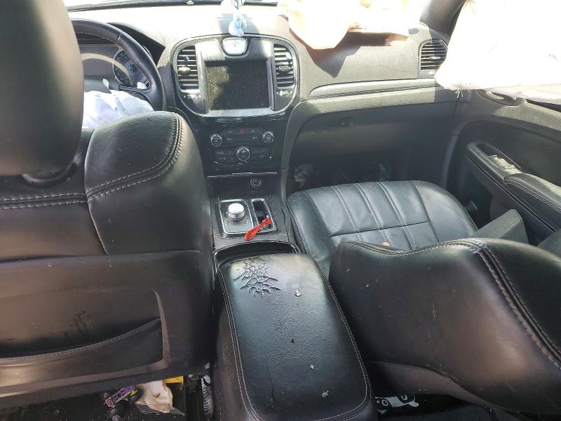55807096 :رقم المزاد ، 2C3CCABG7FH875962 vin ، 2015 Chrysler 300 مزاد بيع
