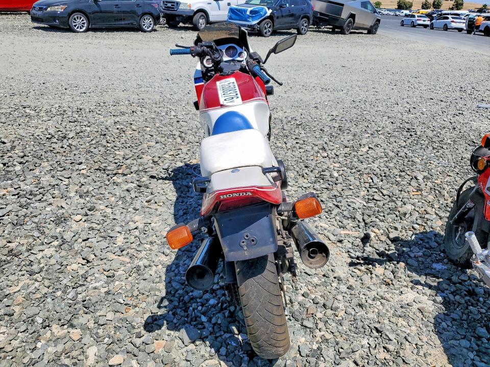 1983 Honda Vf750 მანქანა იყიდება აუქციონზე, vin: JH2RC1506DM004881, აუქციონის ნომერი: 56508376