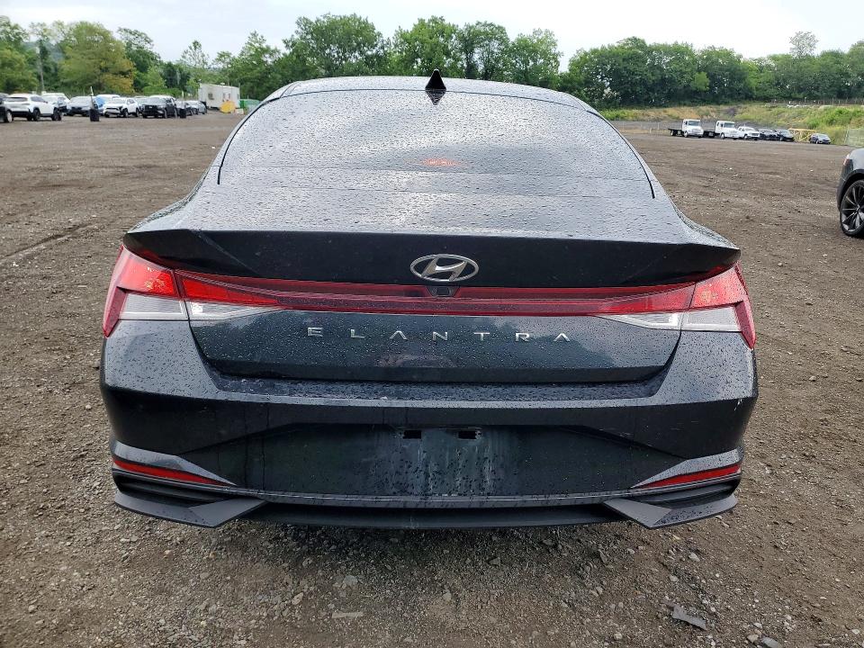 2022 Hyundai Elantra მანქანა იყიდება აუქციონზე, vin: 5NPLM4AG9NH057490, აუქციონის ნომერი: 57375516