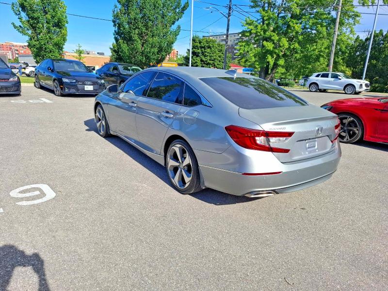 58882036 :رقم المزاد ، 1HGCV1F96JA805394 vin ، 2018 Honda Accord مزاد بيع