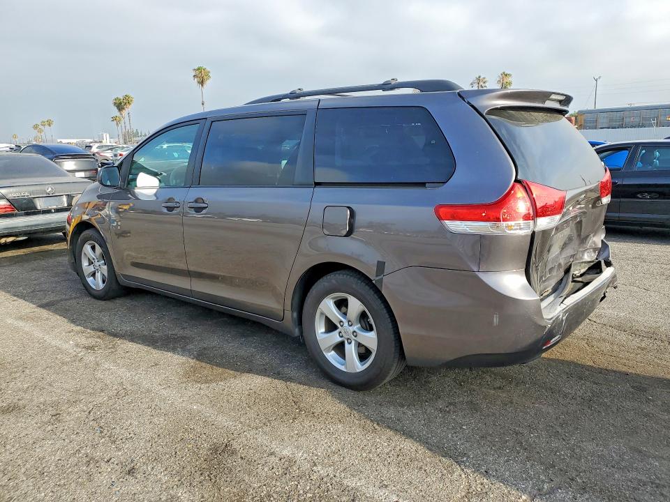 Продаж на аукціоні авто 2011 Toyota Sienna, vin: 5TDKK3DC3BS054434, номер лоту: 55718906