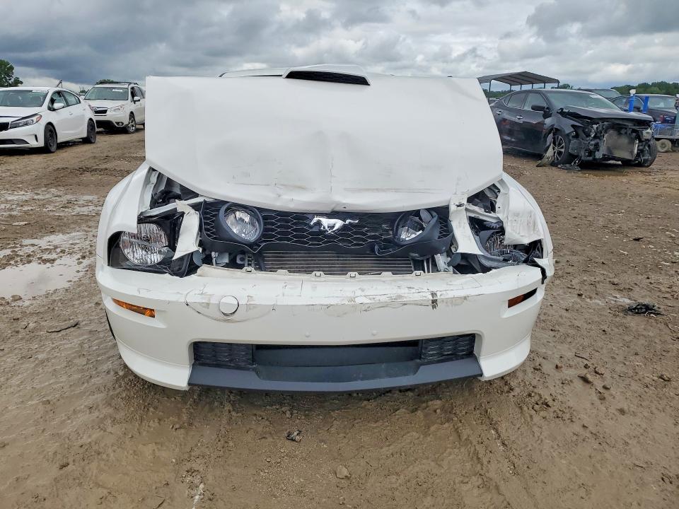 2009 Ford Mustang მანქანა იყიდება აუქციონზე, vin: 1ZVHT82H295128815, აუქციონის ნომერი: 58928086