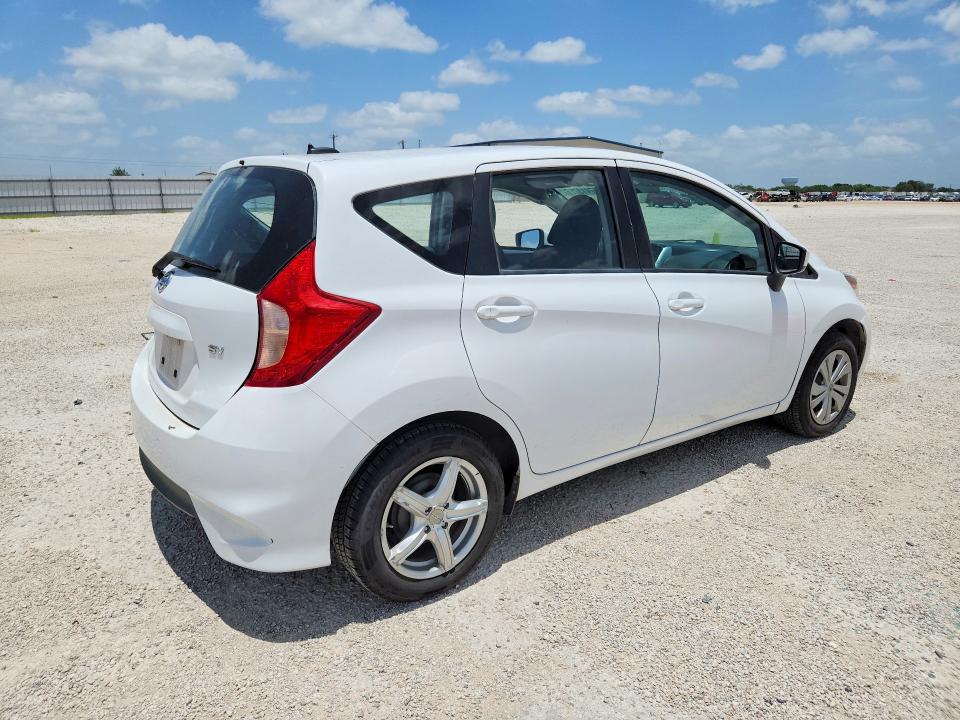 57413726 :رقم المزاد ، 3N1CE2CP1HL359071 vin ، 2017 Nissan Versa Note مزاد بيع