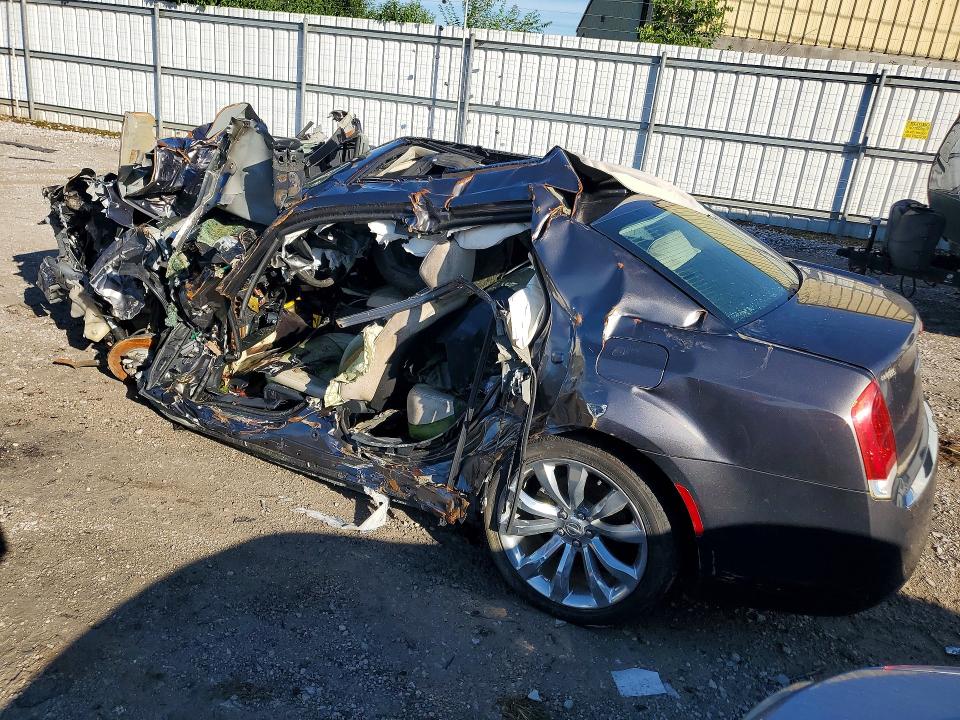 47719116 :رقم المزاد ، 2C3CCAEG5JH227802 vin ، 2018 Chrysler 300 مزاد بيع