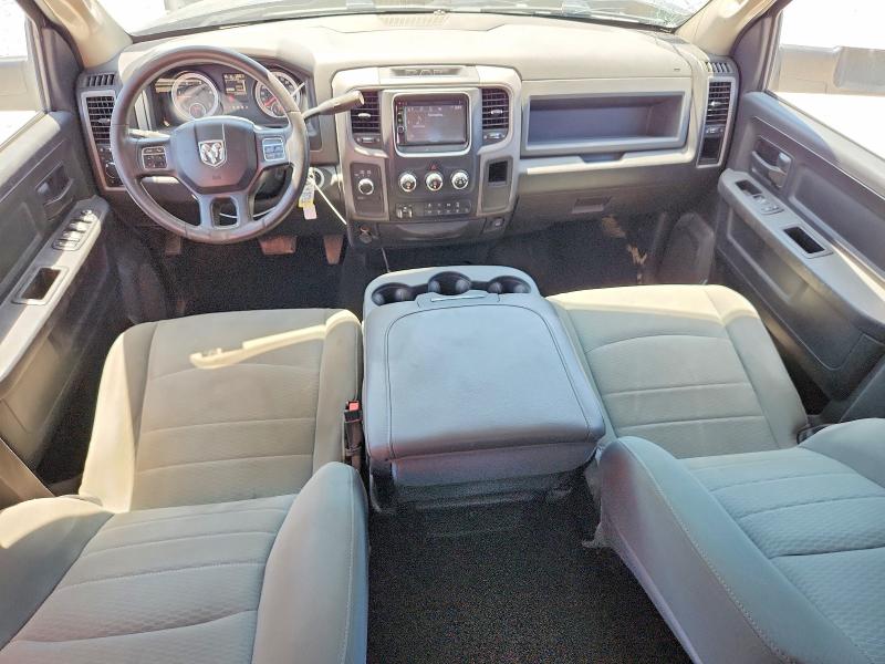 57336486 :رقم المزاد ، 3C6UR5CL7HG767918 vin ، 2017 Ram 2500 مزاد بيع