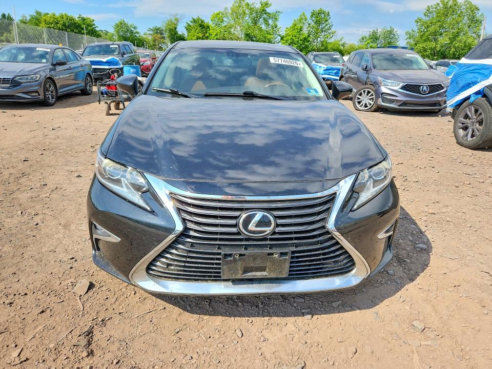 2016 Lexus Es მანქანა იყიდება აუქციონზე, vin: 58ABK1GG2GU035643, აუქციონის ნომერი: 57746926