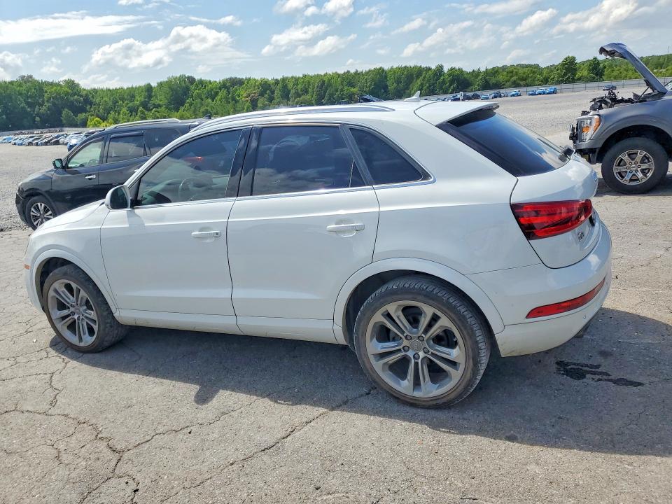 2015 Audi Q3 მანქანა იყიდება აუქციონზე, vin: WA1GFCFS5FR007693, აუქციონის ნომერი: 55335756