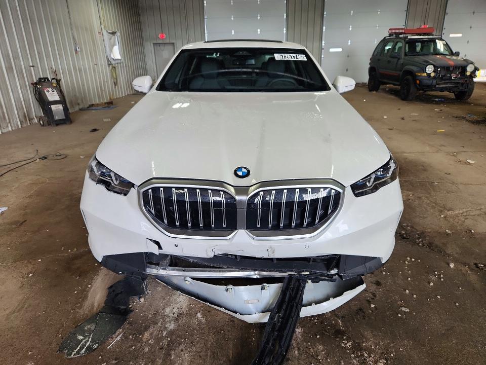 2026 Bmw 530 მანქანა იყიდება აუქციონზე, vin: WBA53FJ06TCW40907, აუქციონის ნომერი: 57251746
