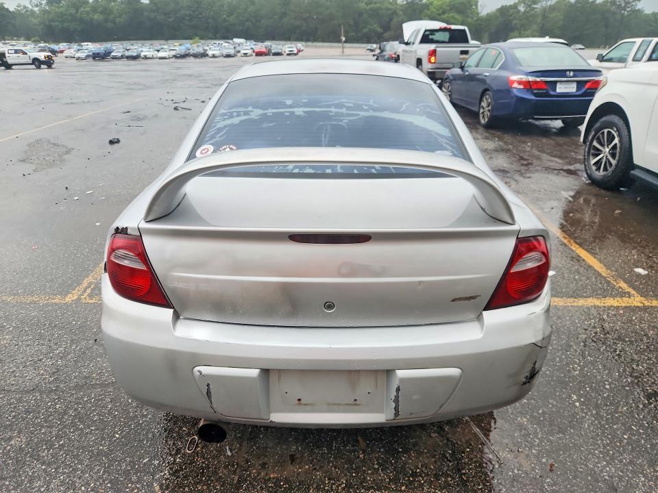 2005 Dodge Neon მანქანა იყიდება აუქციონზე, vin: 1B3ES56C05D263699, აუქციონის ნომერი: 57855356