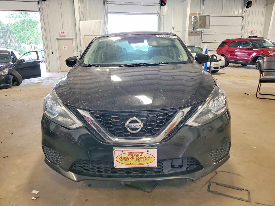 2018 Nissan Sentra მანქანა იყიდება აუქციონზე, vin: 3N1AB7AP5JY323263, აუქციონის ნომერი: 56093666