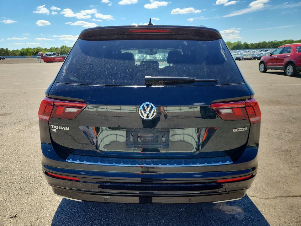 56989596 :رقم المزاد ، 3VV2B7AX1MM114407 vin ، 2021 Volkswagen Tiguan مزاد بيع