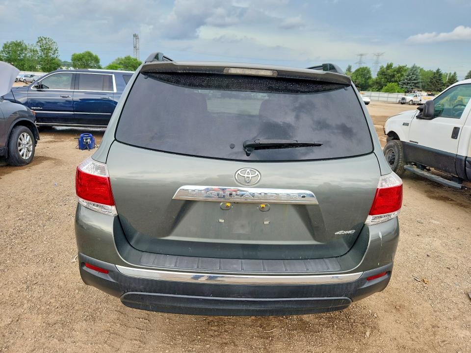 2013 Toyota Highlander მანქანა იყიდება აუქციონზე, vin: 5TDBK3EH6DS258917, აუქციონის ნომერი: 56343456