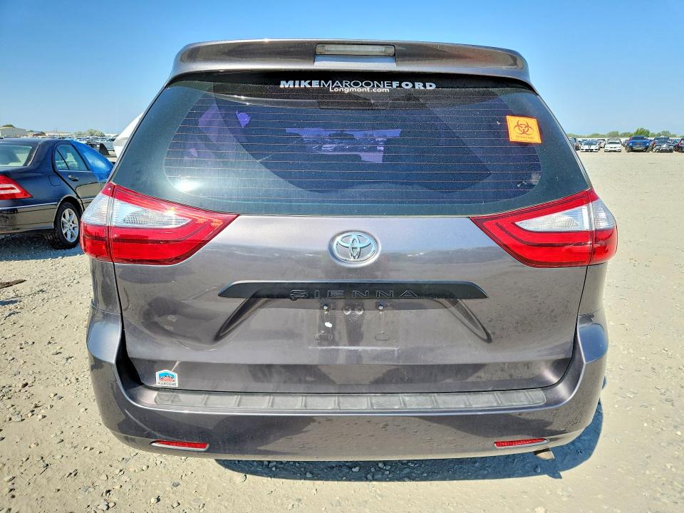 85456895 :رقم المزاد ، 5TDZK3DC1GS704593 vin ، 2016 Toyota Sienna مزاد بيع