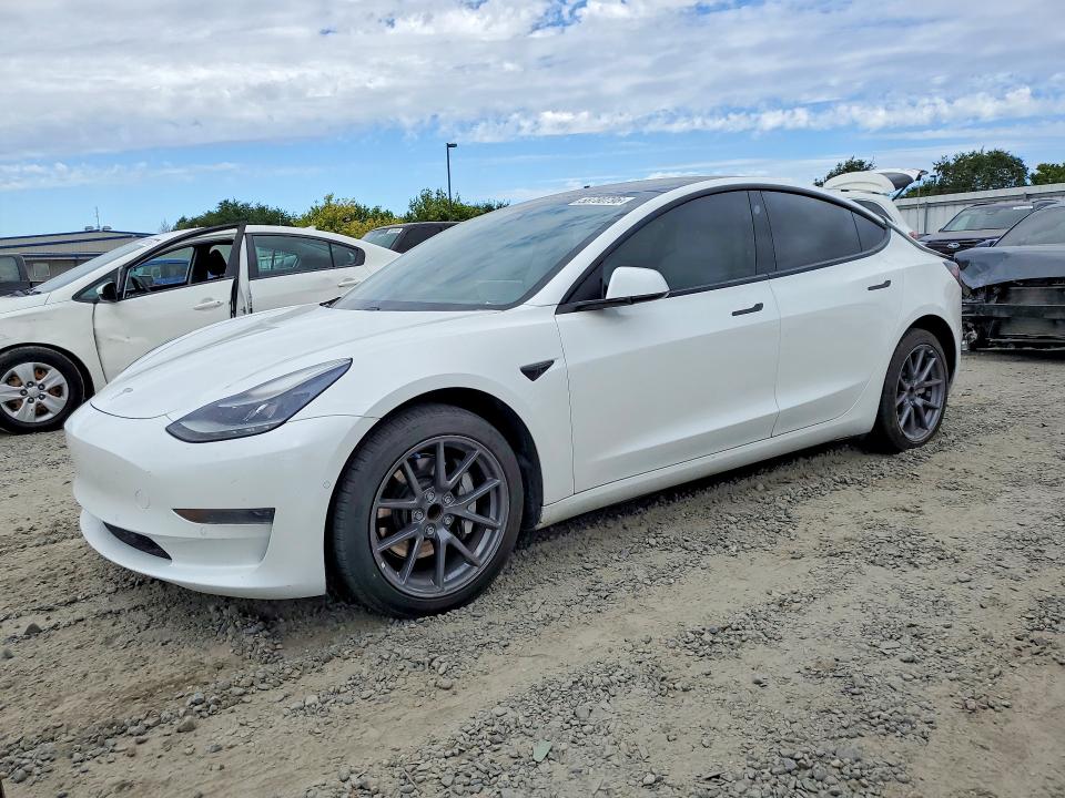 Продажа на аукционе авто 2021 Tesla Model 3, vin: 5YJ3E1EA2MF031358, номер лота: 58780796