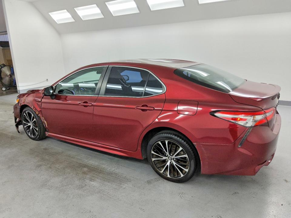 Продаж на аукціоні авто 2018 Toyota Camry, vin: 4T1B11HK3JU616749, номер лоту: 56568536