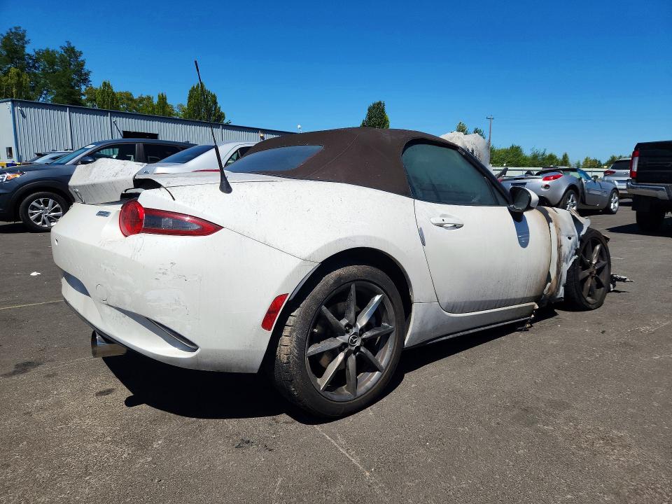 2019 Mazda Mx-5 Miata მანქანა იყიდება აუქციონზე, vin: JM1NDAD78K0303683, აუქციონის ნომერი: 57710956