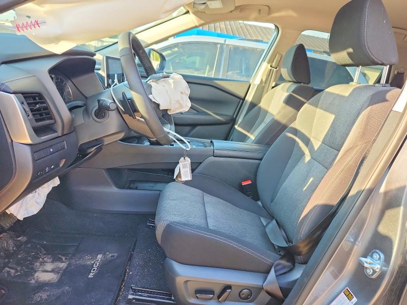 57739956 :رقم المزاد ، 5N1BT3BA1TC746429 vin ، 2026 Nissan Rogue مزاد بيع