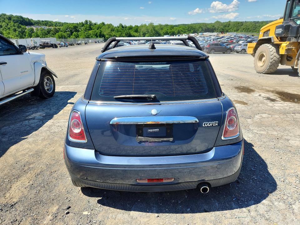 Продажа на аукционе авто 2011 Mini Cooper, vin: WMWSU3C59BT096957, номер лота: 57552876