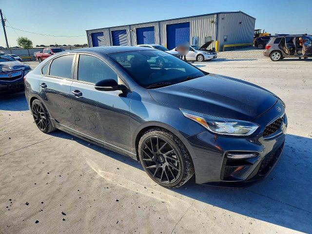 2020 Kia Forte მანქანა იყიდება აუქციონზე, vin: 3KPF44AC4LE156259, აუქციონის ნომერი: 54908856