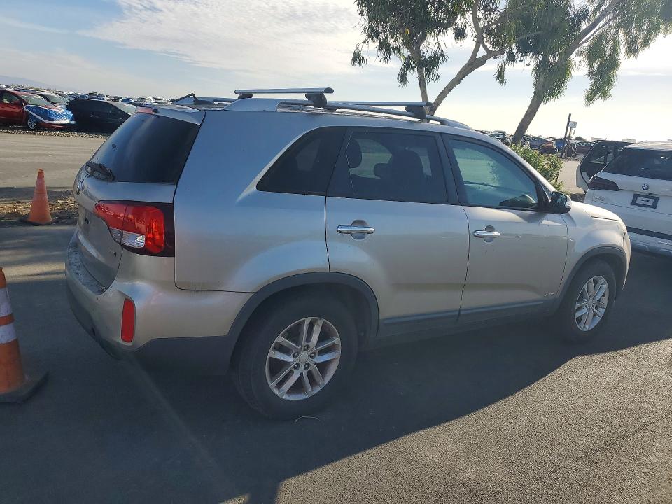 Auction sale of the 2015 Kia Sorento, vin: 5XYKTCA64FG560255, lot number: 56279496