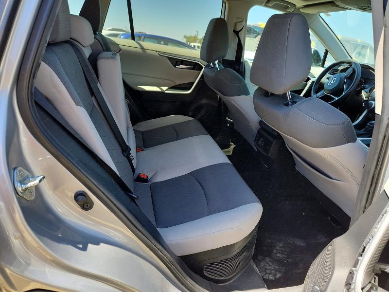 Продажа на аукционе авто 2021 Toyota Rav4, vin: 2T3RWRFV9MW111970, номер лота: 57589486