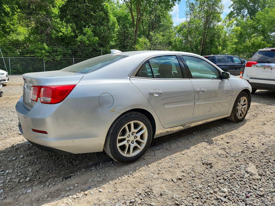 56279926 :رقم المزاد ، 1G11C5SL3FF275750 vin ، 2015 Chevrolet Malibu مزاد بيع