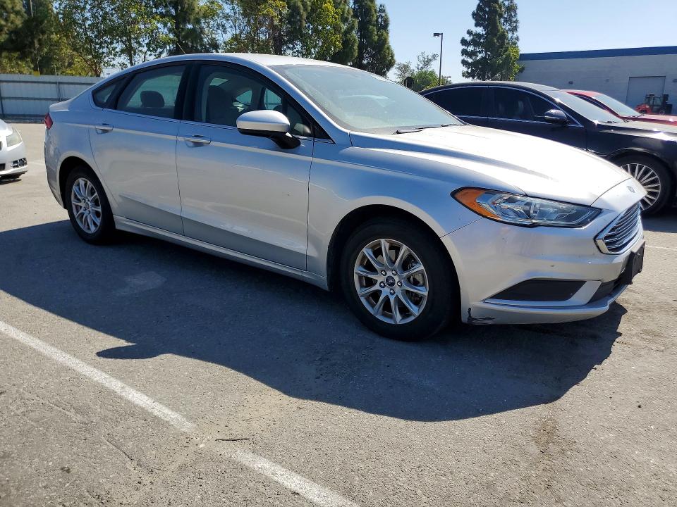 57165676 :رقم المزاد ، 3FA6P0G76HR294000 vin ، 2017 Ford Fusion مزاد بيع