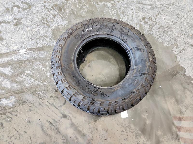 57182366 :رقم المزاد ، 1C6RR7KM8JS228024 vin ، 2018 Ram 1500 مزاد بيع