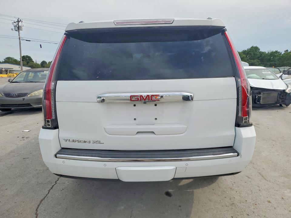 Продаж на аукціоні авто 2016 Gmc Yukon Xl, vin: 1GKS1HKJ5GR103855, номер лоту: 57477086