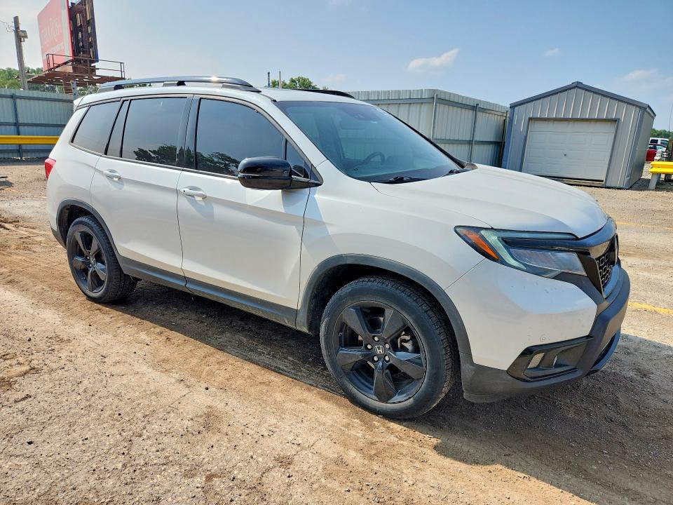 53060576 :رقم المزاد ، 5FNYF8H04LB011190 vin ، 2020 Honda Passport مزاد بيع