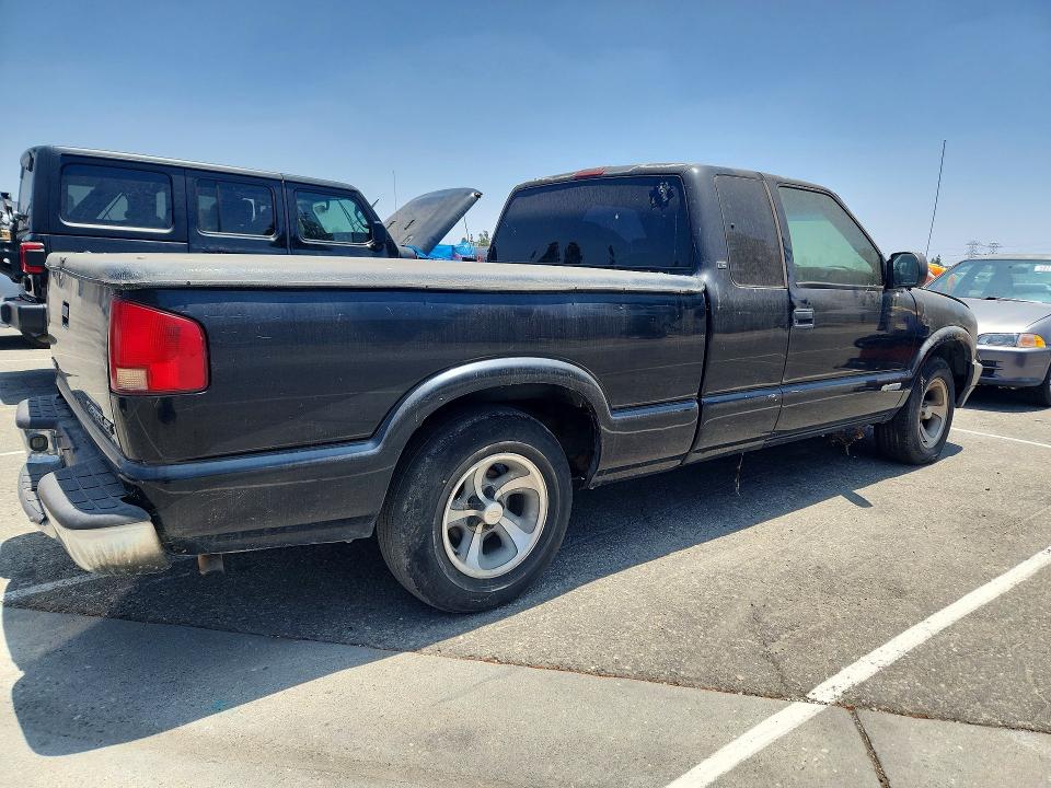2003 Chevrolet S Truck მანქანა იყიდება აუქციონზე, vin: 1GCCS19X338126811, აუქციონის ნომერი: 57973276