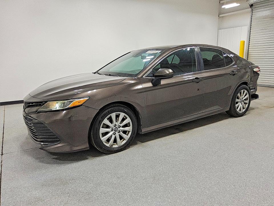 Продажа на аукционе авто 2019 Toyota Camry, vin: 4T1B11HK3KU812319, номер лота: 56038836