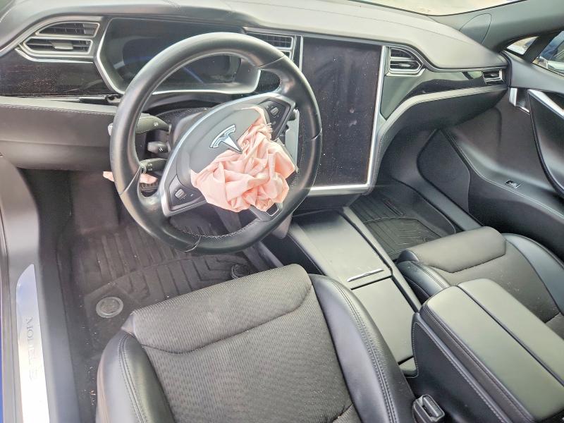 58406856 :رقم المزاد ، 5YJSA1E22HF195330 vin ، 2017 Tesla Model S مزاد بيع
