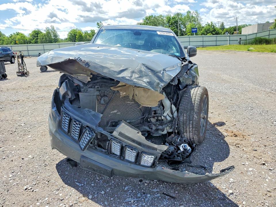 Продажа на аукционе авто 2019 Jeep Grand Cherokee, vin: 1C4RJFAG1KC775220, номер лота: 57823006