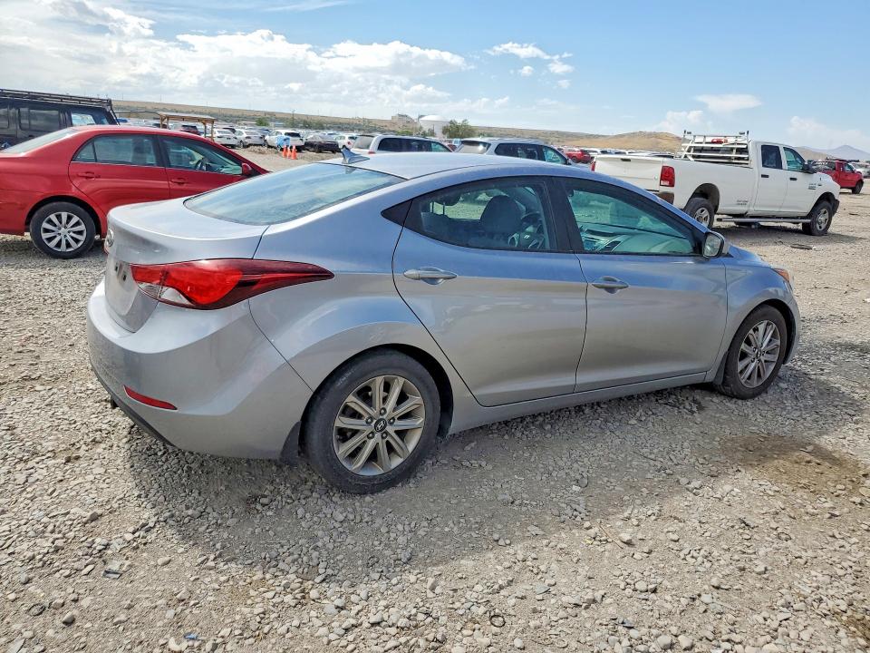 58794106 :رقم المزاد ، 5NPDH4AE1FH619956 vin ، 2015 Hyundai Elantra مزاد بيع