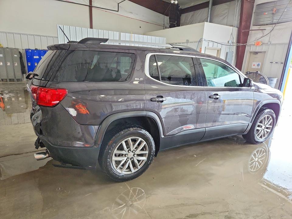 58267856 :رقم المزاد ، 1GKKNLLS4HZ178238 vin ، 2017 Gmc Acadia مزاد بيع