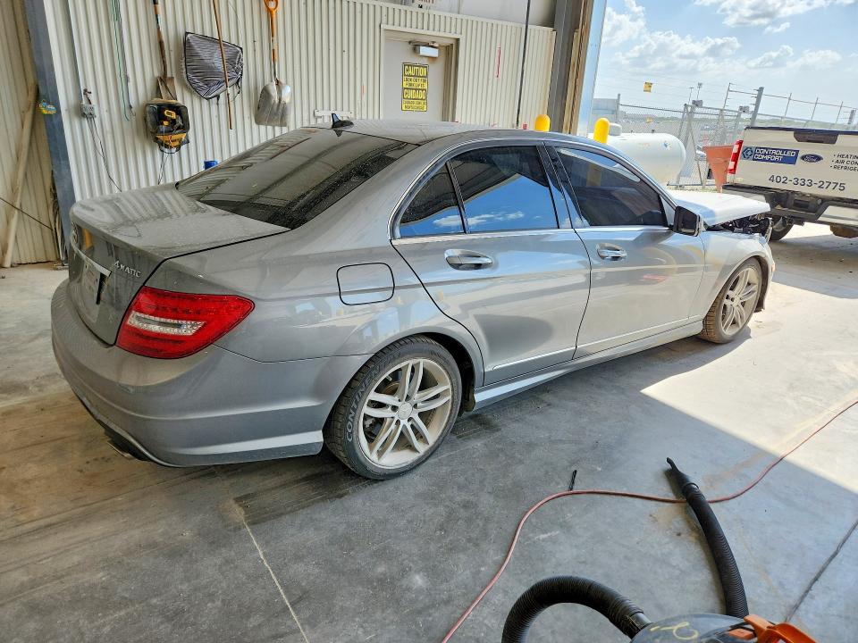 Продаж на аукціоні авто 2013 Mercedes-benz C, vin: WDDGF8AB7DR256767, номер лоту: 56190056