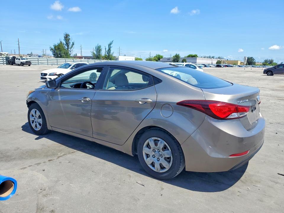 Продажа на аукционе авто 2016 Hyundai Elantra, vin: 5NPDH4AE5GH696783, номер лота: 56478686